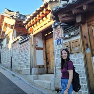 Meet your Posher, Camille